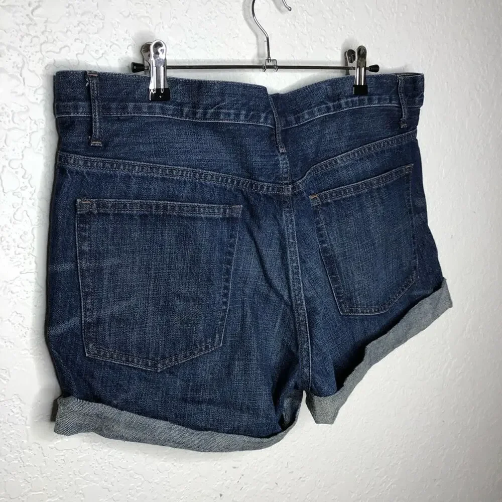 Gap boyfriend jean shorts size 12 or 31R